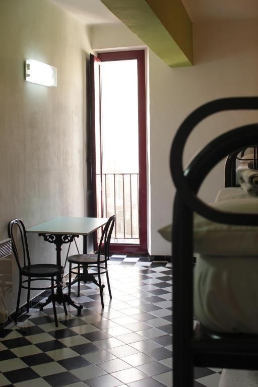 Private Room,58517305:JPEG